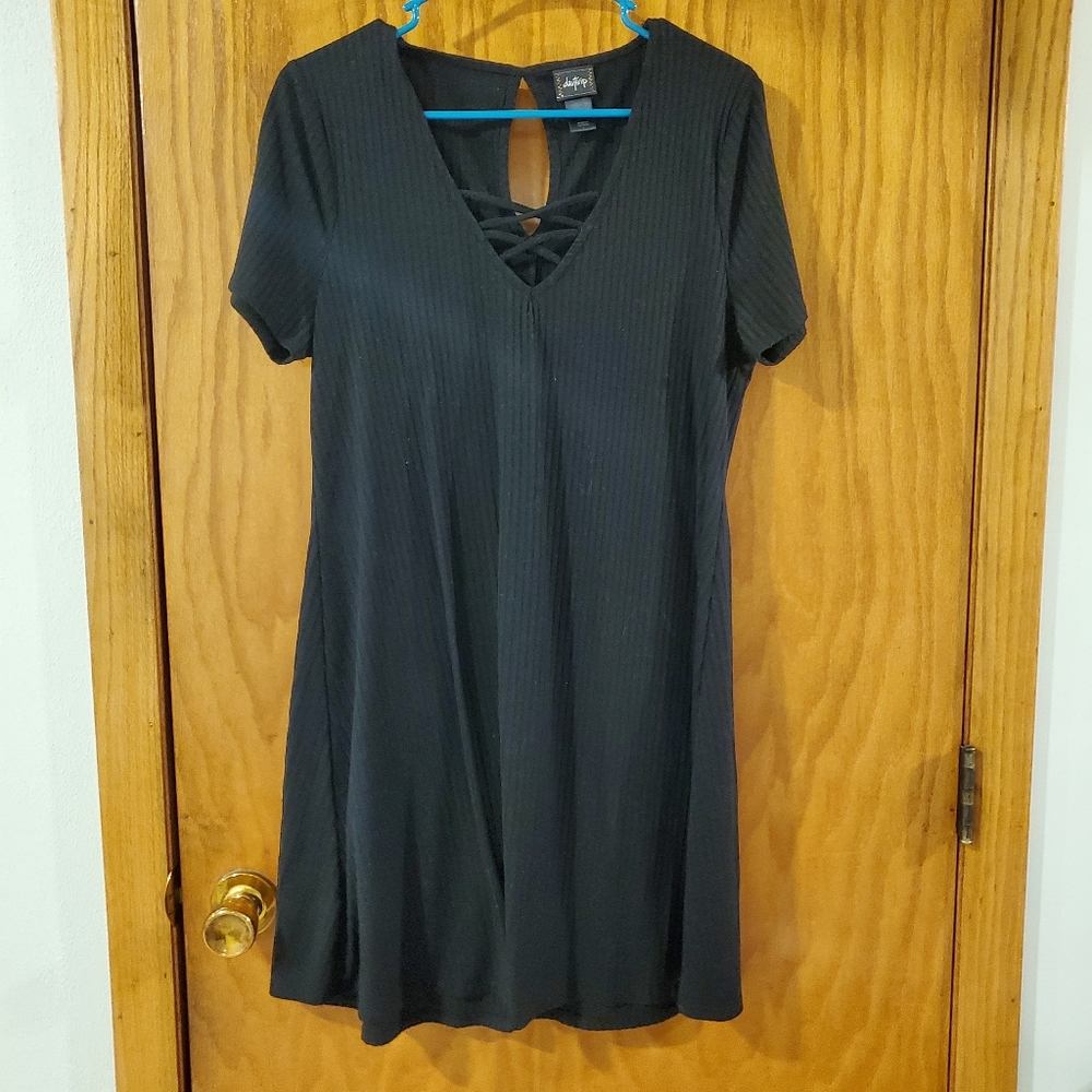 Daytrip black t-shirt dress